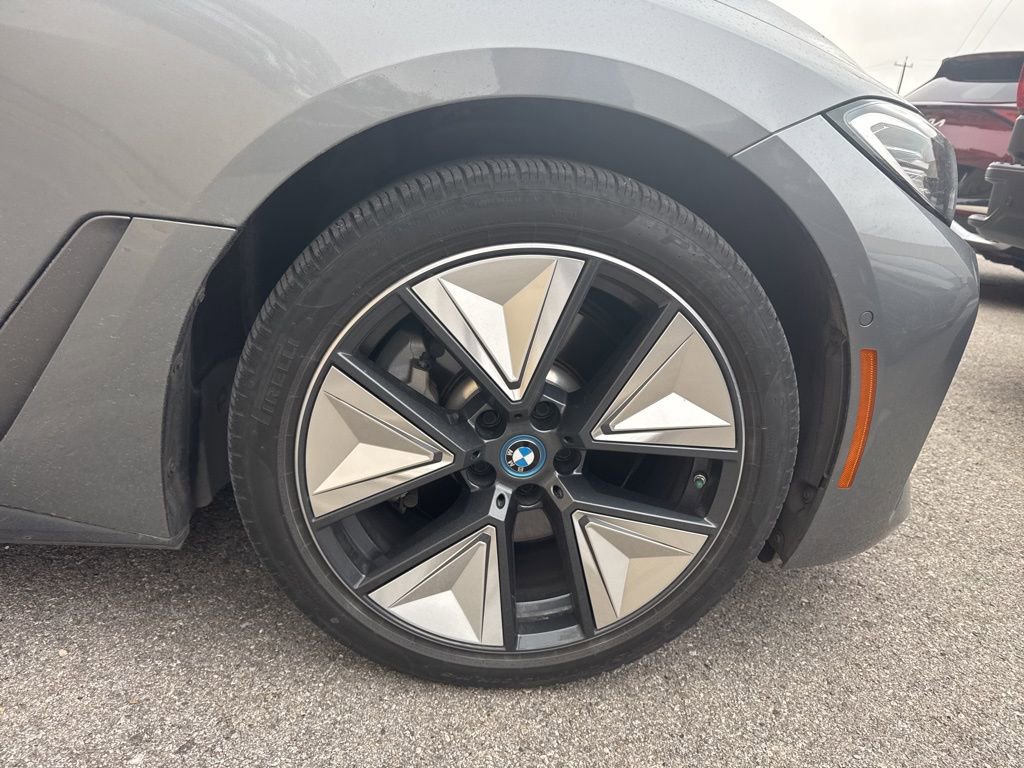 Certified 2023 BMW i4 eDrive35 w/ Premium Package image 3