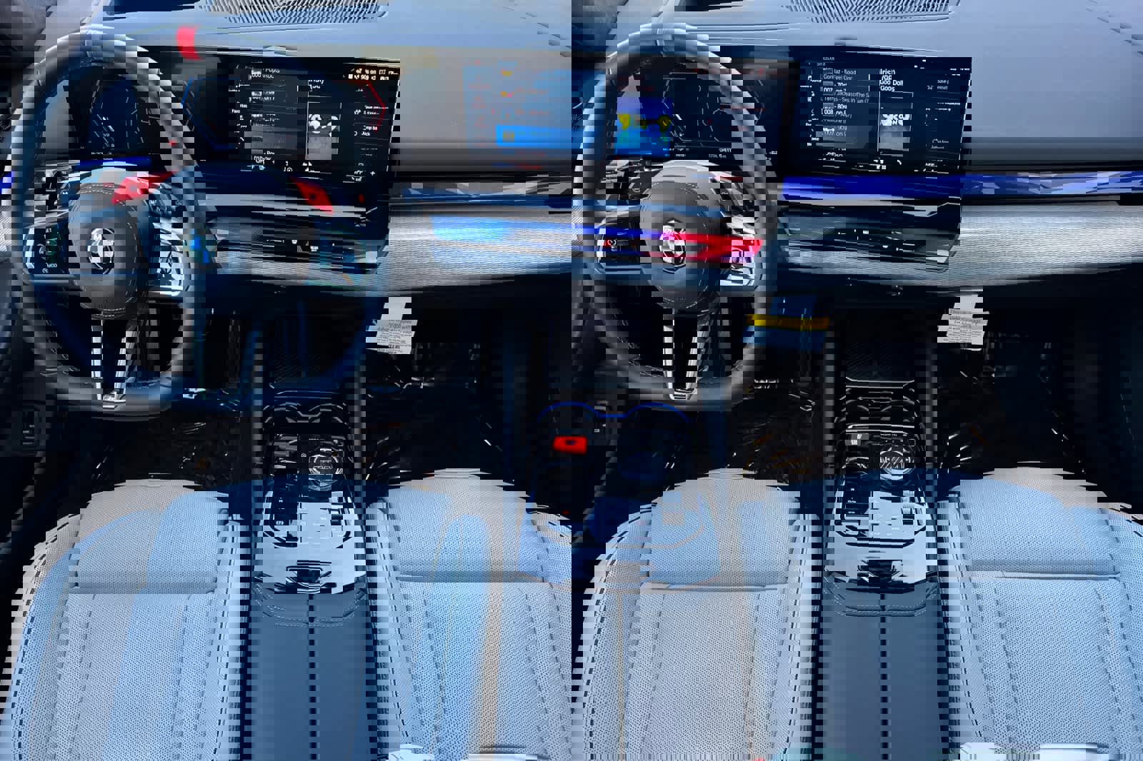 Used 2025 BMW M5 w/ Carbon Package video 3