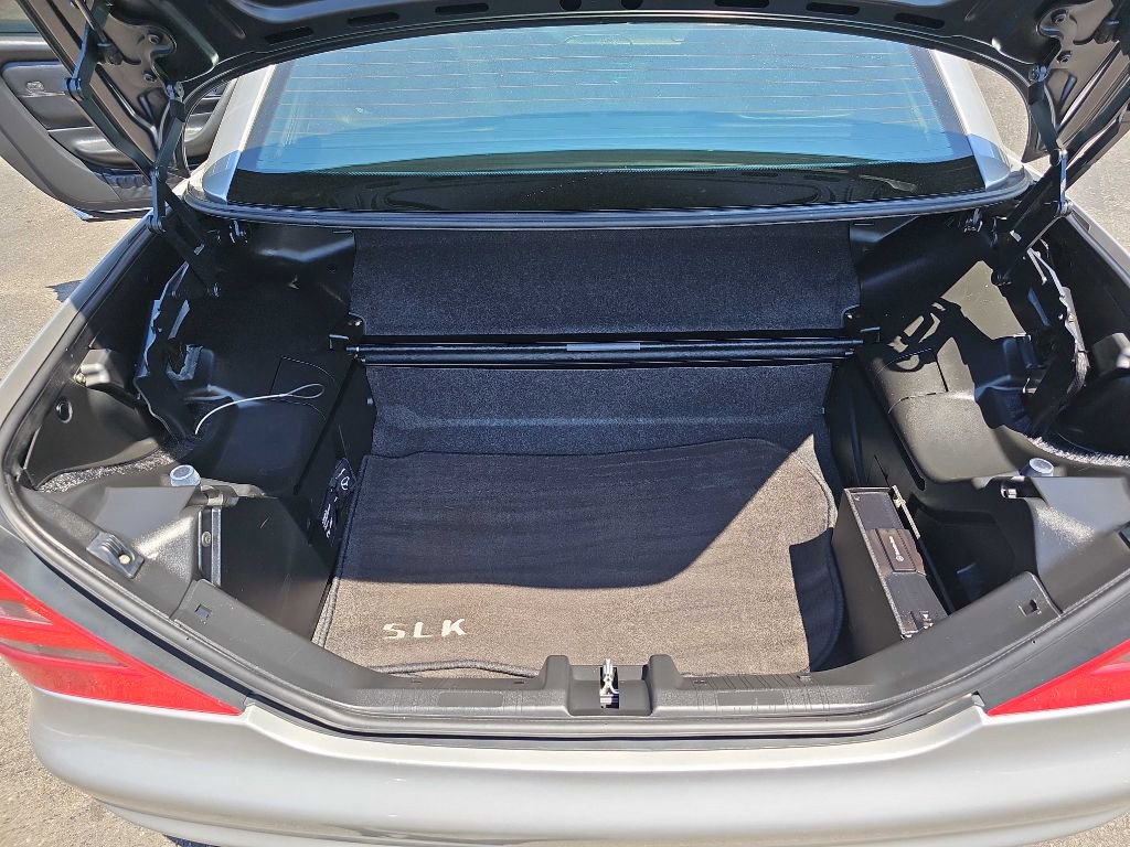 Used 1999 Mercedes-Benz SLK 230 image 34