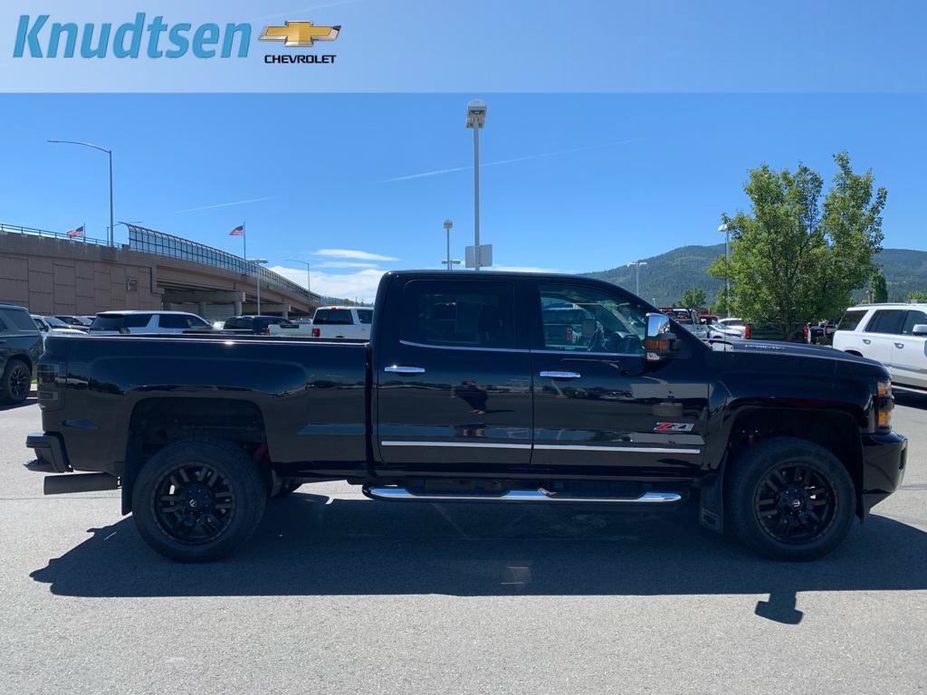 Used 2018 Chevrolet Silverado 2500 LTZ w/ Custom Sport Edition AWD/4WD image 8