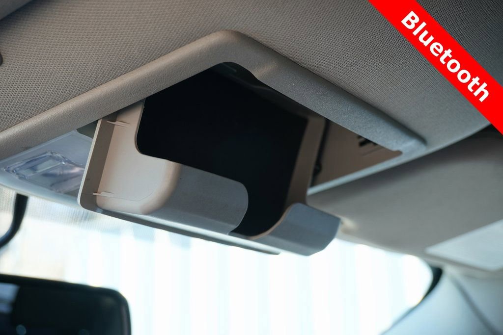 Used 2012 Ford Edge SEL image 32