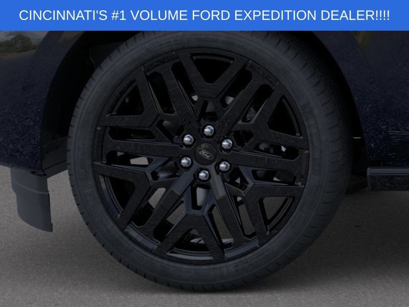 New 2026 Ford Expedition Max Platinum w/ Stealth Performance Package AWD/4WD image 19