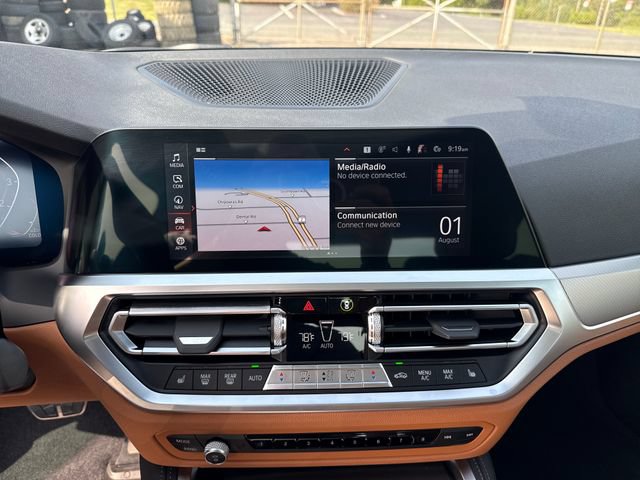 Used 2022 BMW 430i Coupe w/ M Sport Package RWD image 18