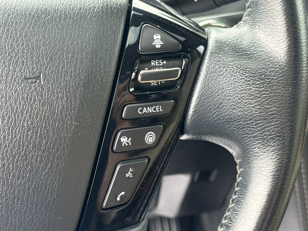 Used 2022 Nissan Armada SL w/ Captain's Chairs Package AWD/4WD image 37