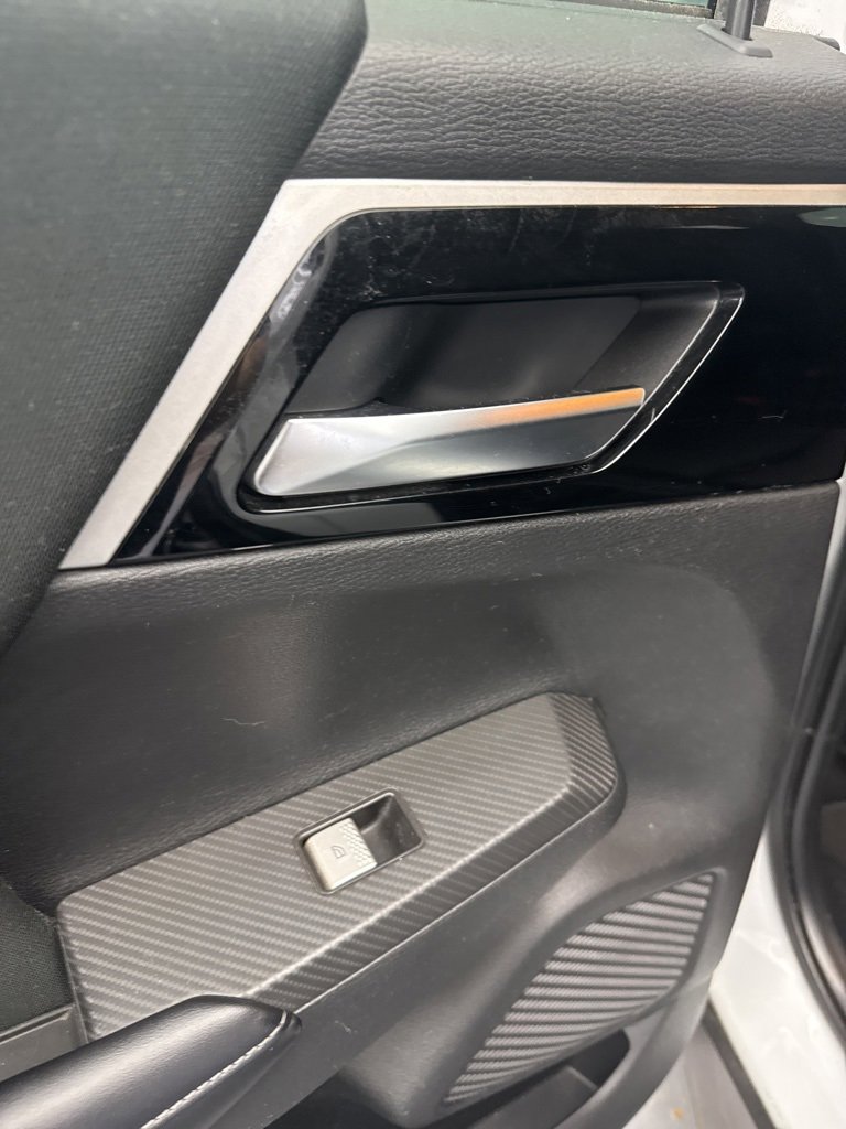 Used 2022 Mitsubishi Outlander ES image 29