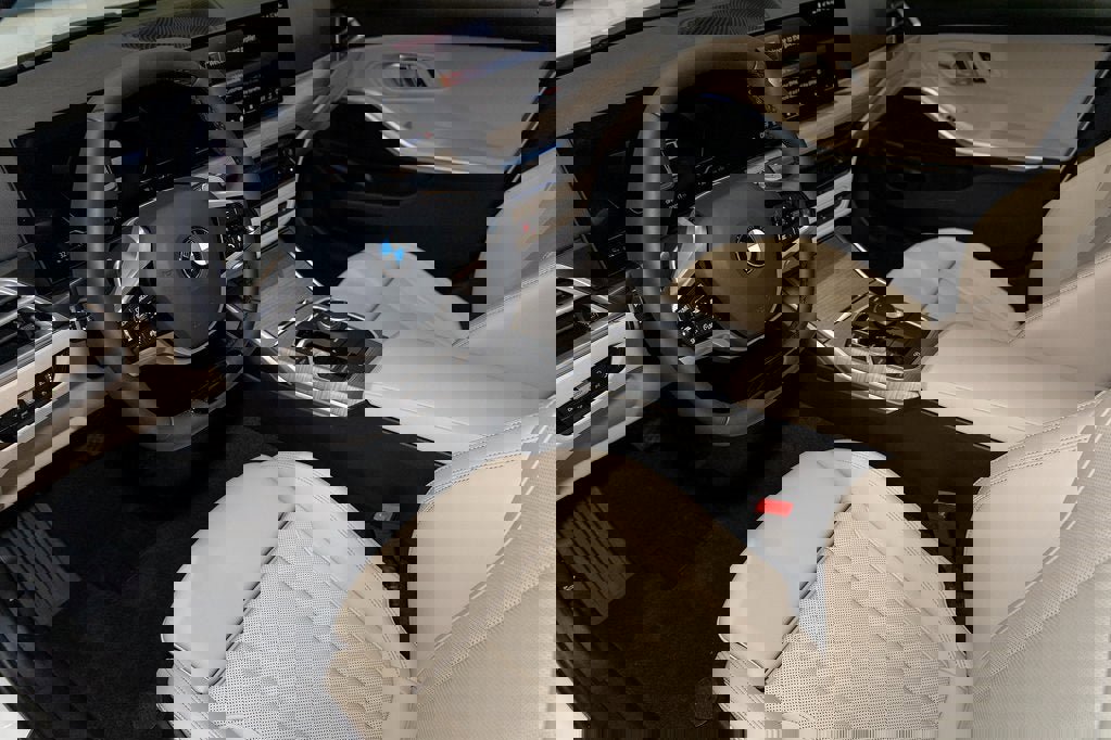 New 2026 BMW 330i xDrive Sedan w/ Convenience Package image 15