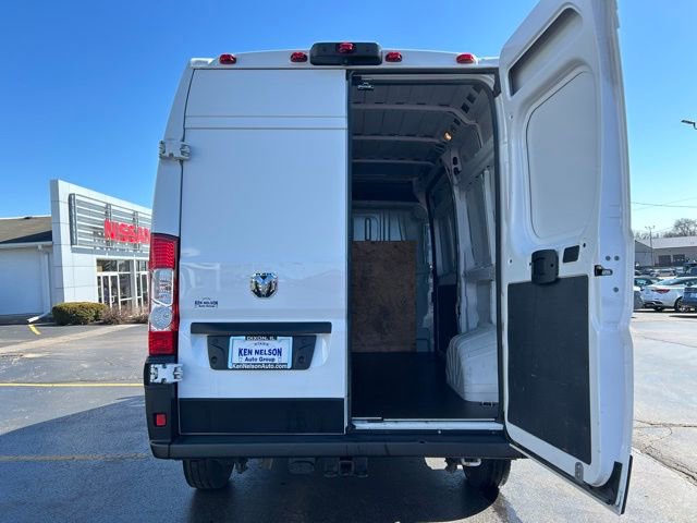 Used 2023 RAM ProMaster 1500 w/ Driver Convenience Group image 9