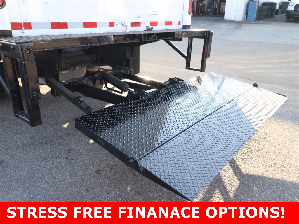 Used 2022 Ford E-350 and Econoline 350 Super Duty w/ Power Windows & Locks Group image 8