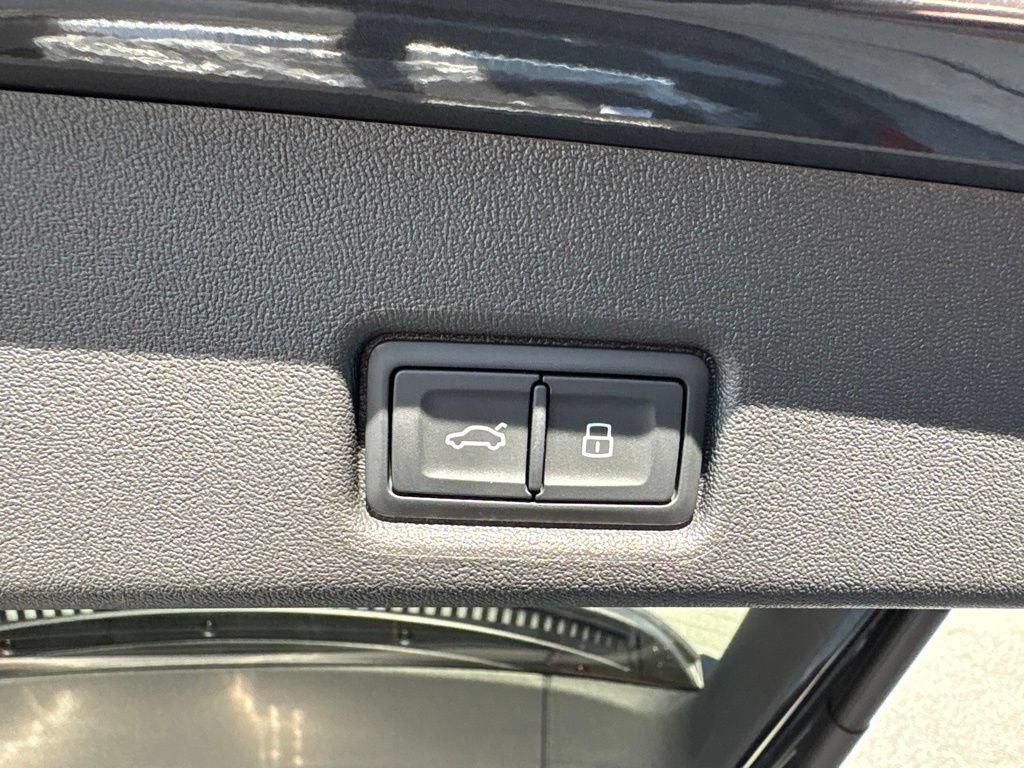 New 2026 Audi SQ5 Premium Plus AWD/4WD image 36