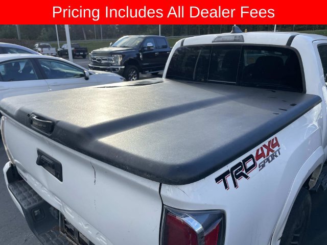 Used 2020 Toyota Tacoma TRD Sport w/ Technology Package AWD/4WD image 11