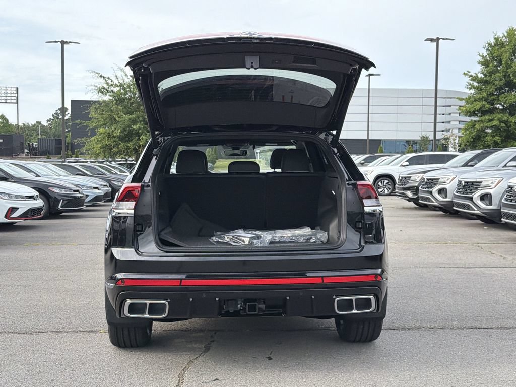 New 2026 Volkswagen Atlas Cross Sport SEL Premium R-Line AWD/4WD image 14