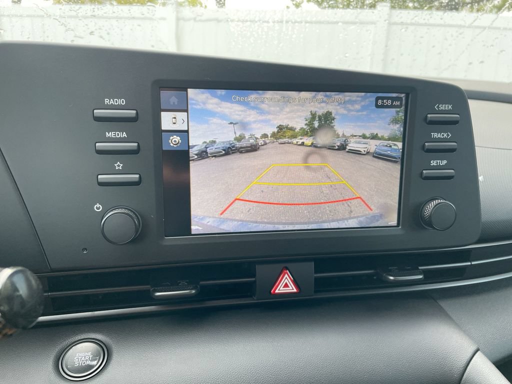 Used 2025 Hyundai Elantra Sport FWD image 44