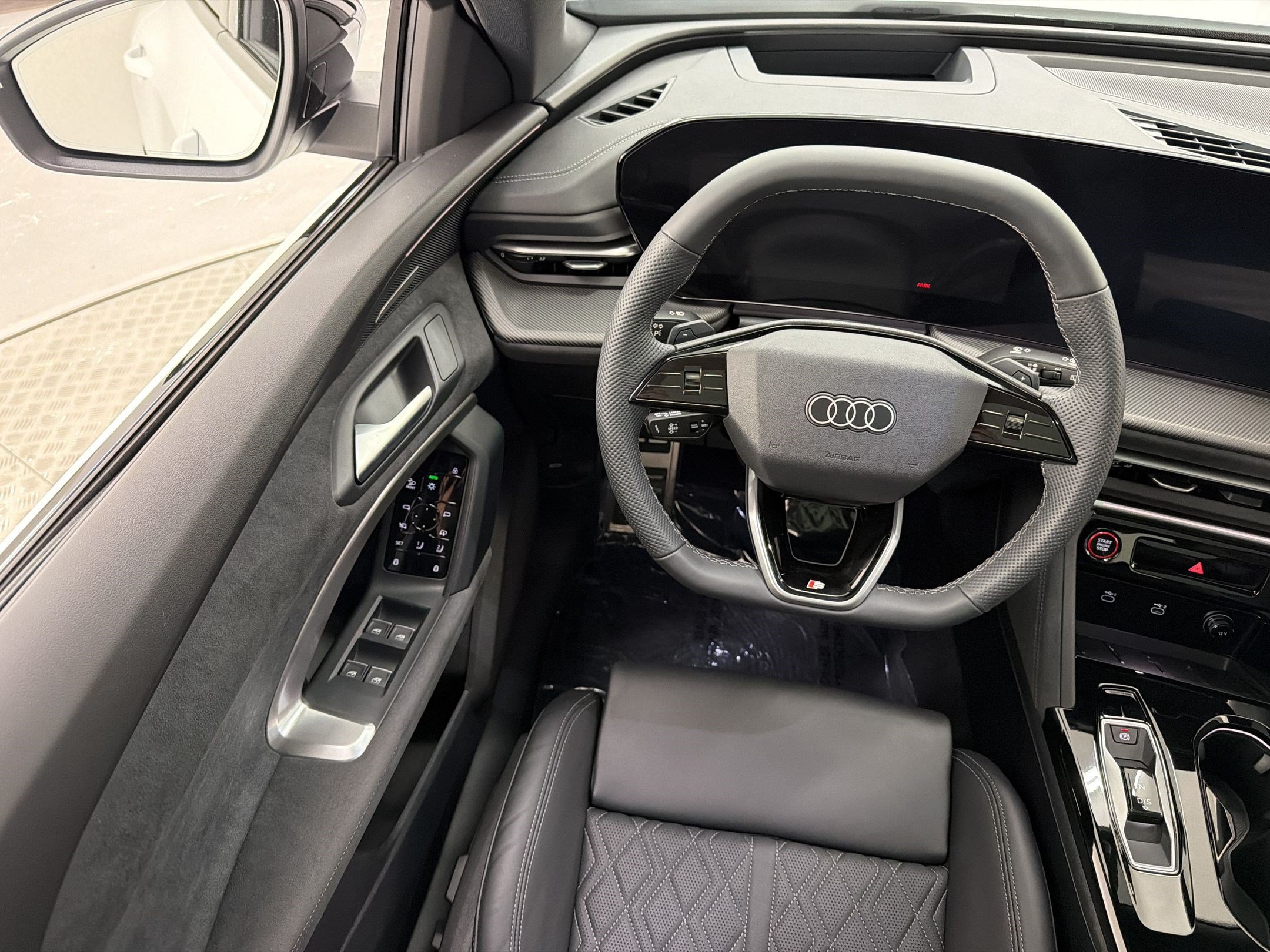 New 2026 Audi SQ5 Prestige AWD/4WD image 15
