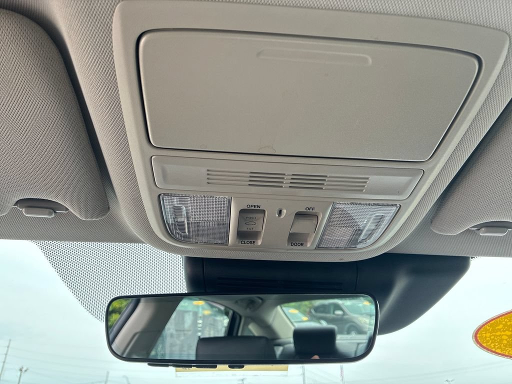 Certified 2021 Honda Accord EX-L image 18