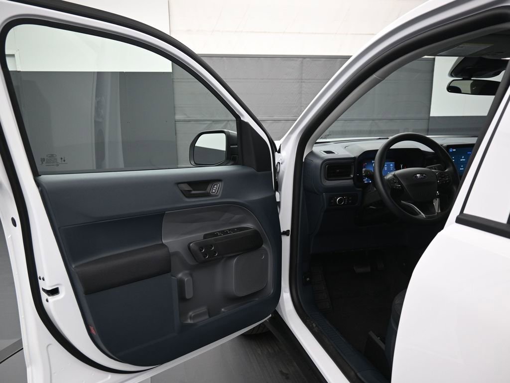 New 2025 Ford Maverick XL w/ Equipment Group 102A image 8