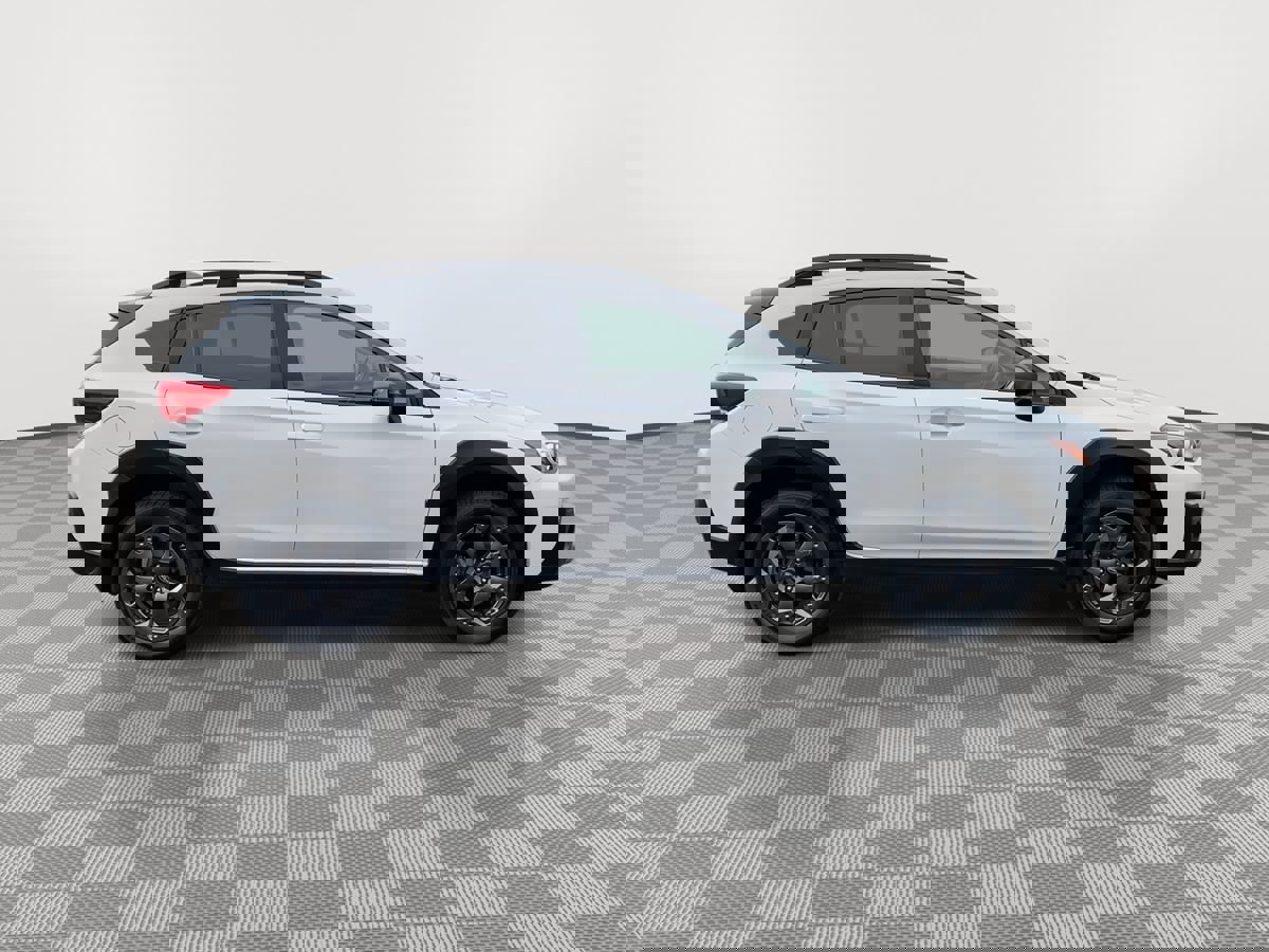 Used 2022 Subaru Crosstrek 2.5i Sport w/ Moonroof Package image 8