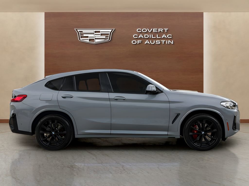 Used 2022 BMW X4 xDrive30i w/ M Sport Package 2 AWD/4WD image 5