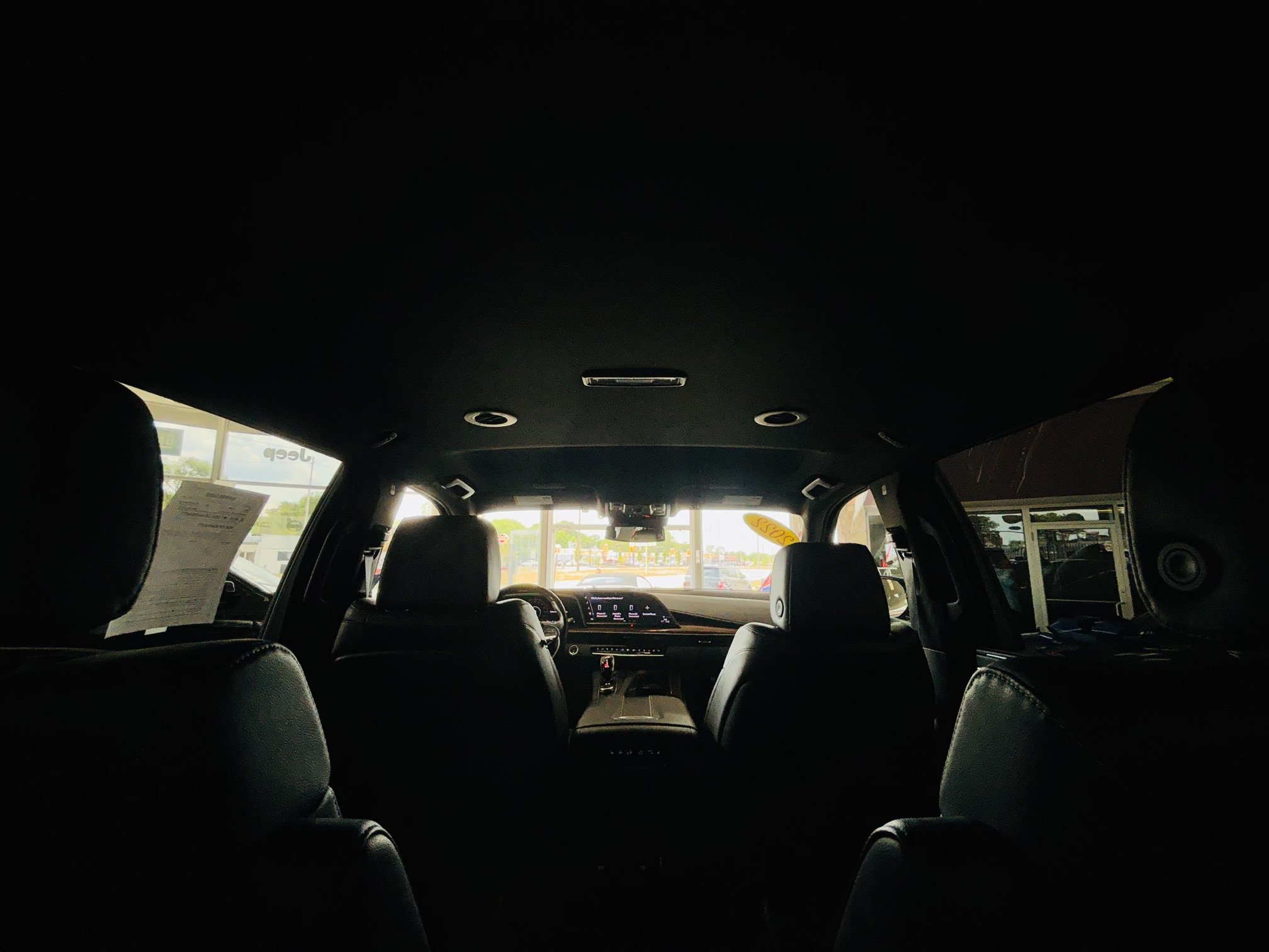Used 2022 Cadillac Escalade Luxury AWD/4WD image 47