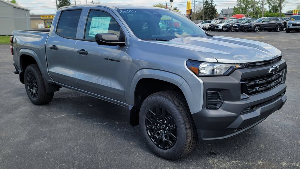 New 2026 Chevrolet Colorado W/T AWD/4WD image 2