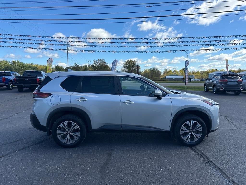 Used 2023 Nissan Rogue SV AWD/4WD image 6