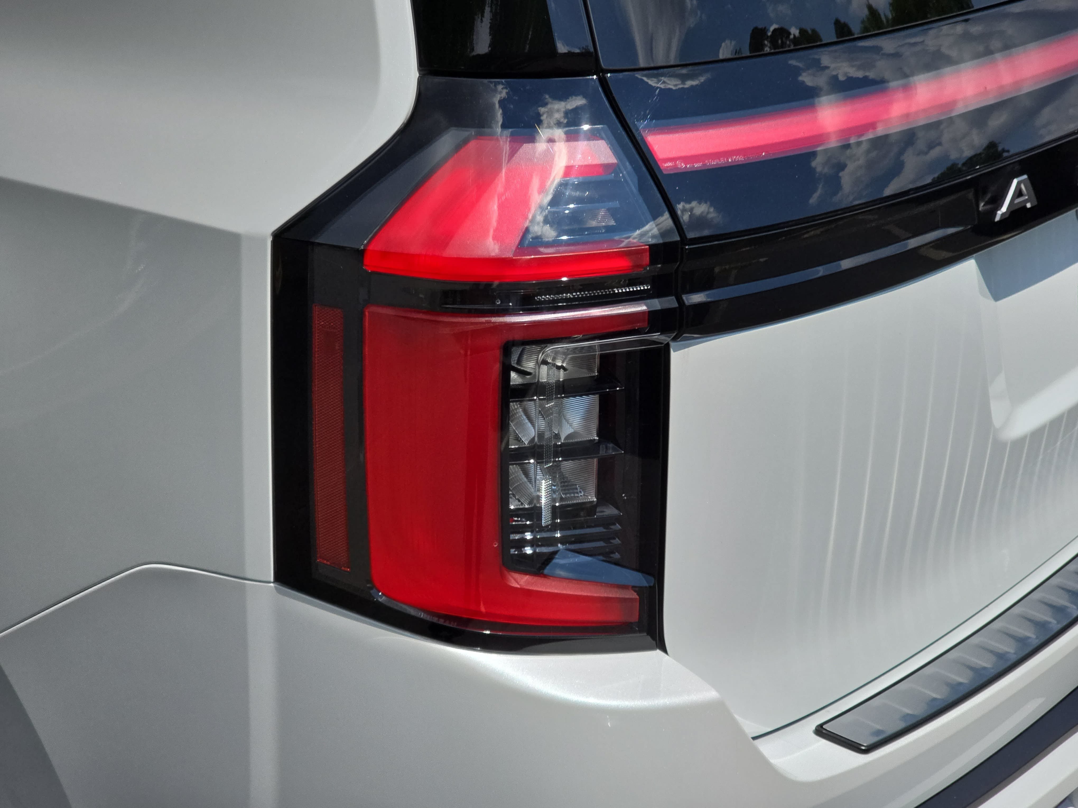 New 2026 Nissan Armada Platinum Reserve AWD/4WD image 37