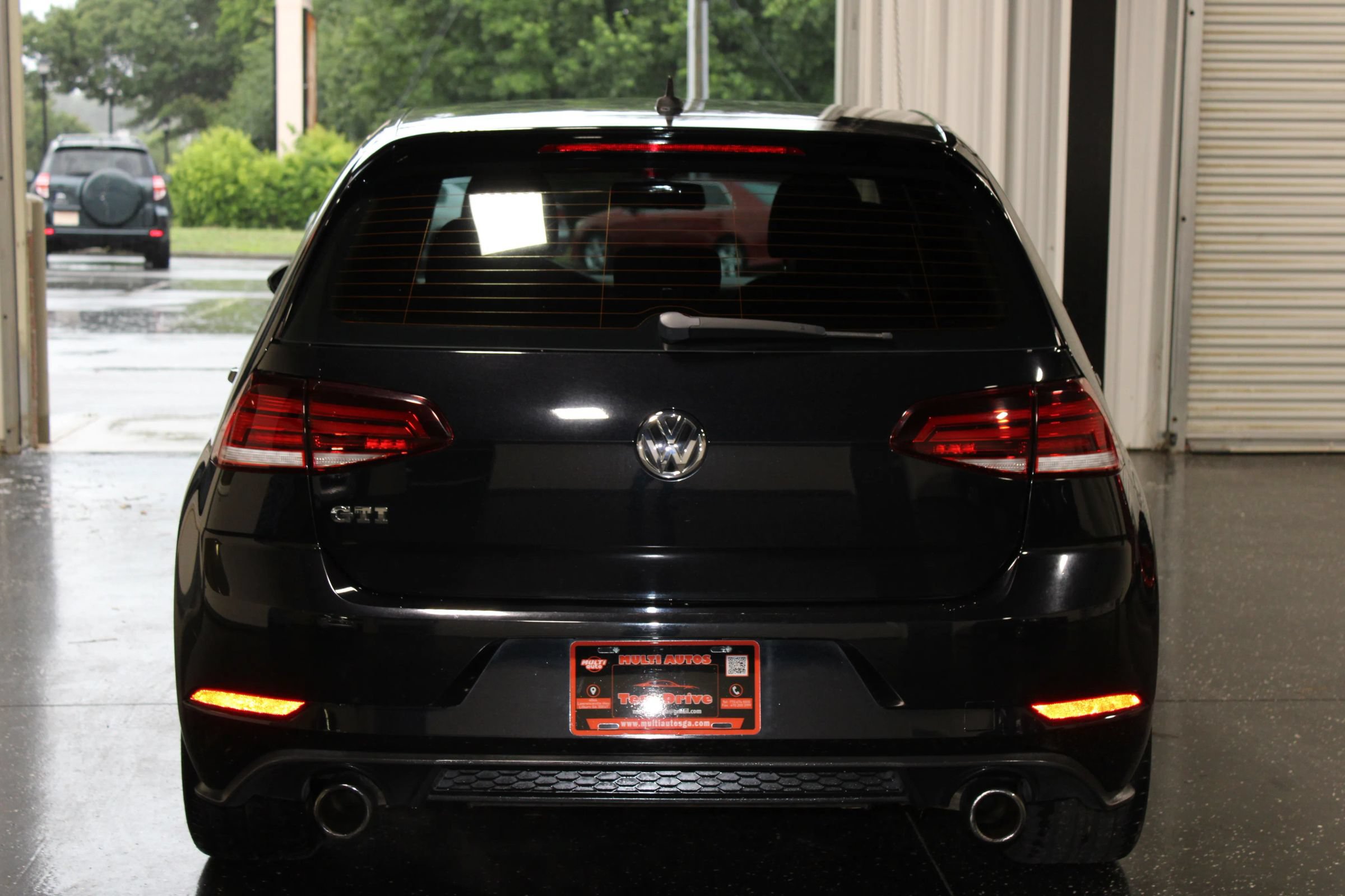 Used 2018 Volkswagen GTI S FWD image 5