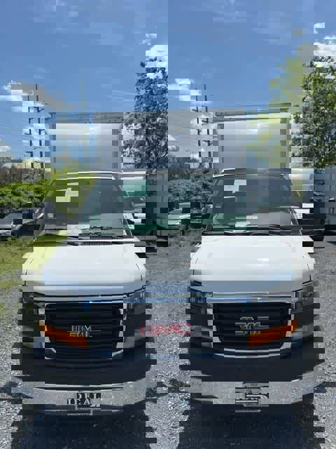 New 2025 GMC Savana 3500 1WT w/ Power Convenience Package image 3