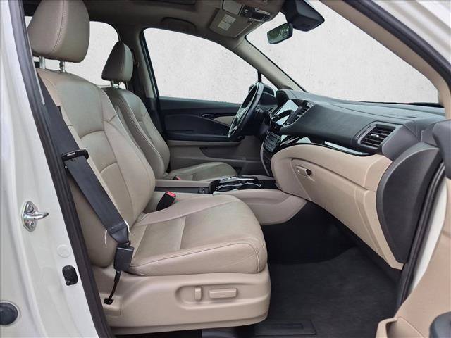 Used 2019 Honda Pilot Elite image 24