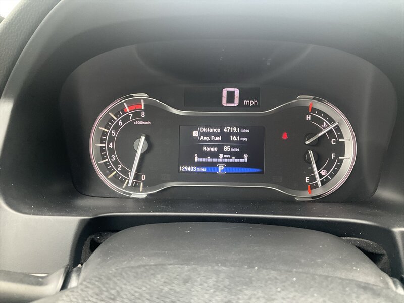 Used 2017 Honda Pilot LX image 18