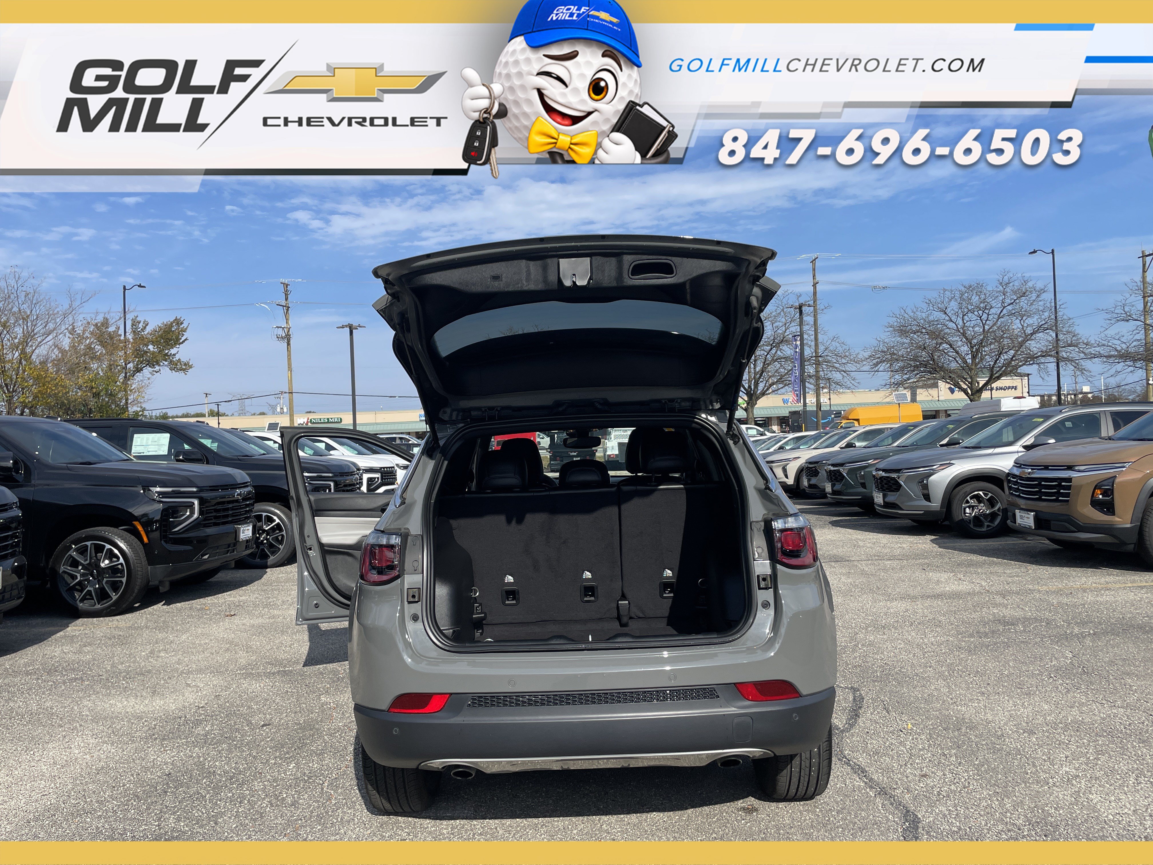 Used 2023 Jeep Compass Limited AWD/4WD image 10