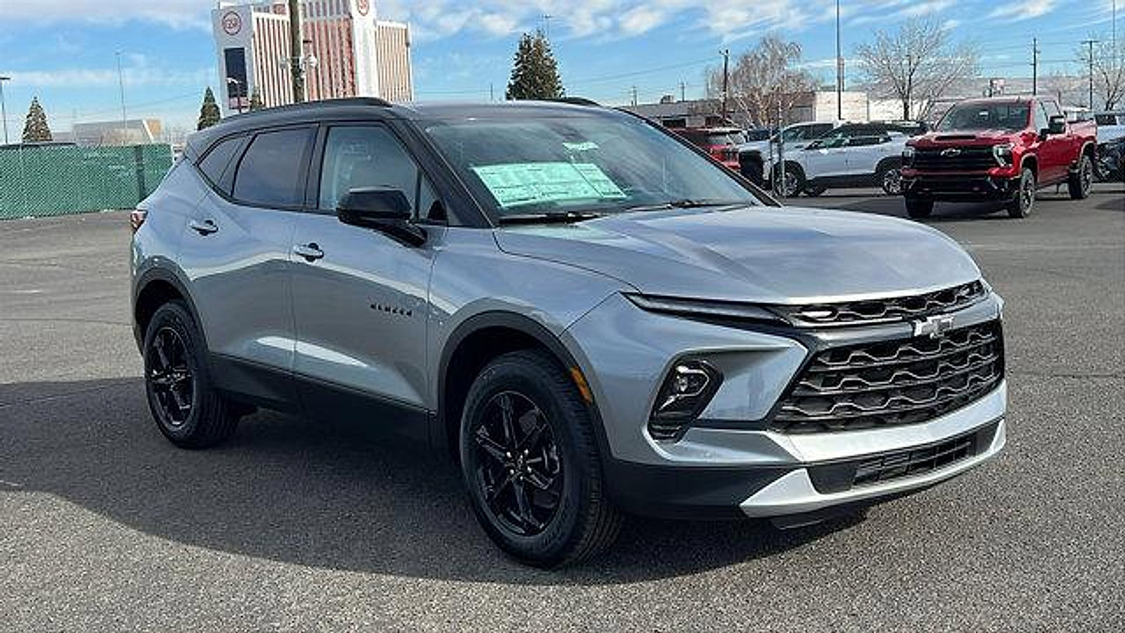 New 2025 Chevrolet Blazer LT w/ Convenience Package image 3