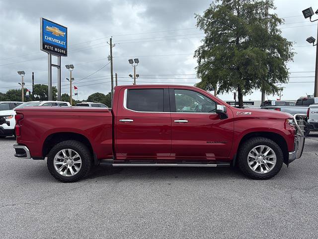 Used 2021 Chevrolet Silverado 1500 LTZ AWD/4WD image 4