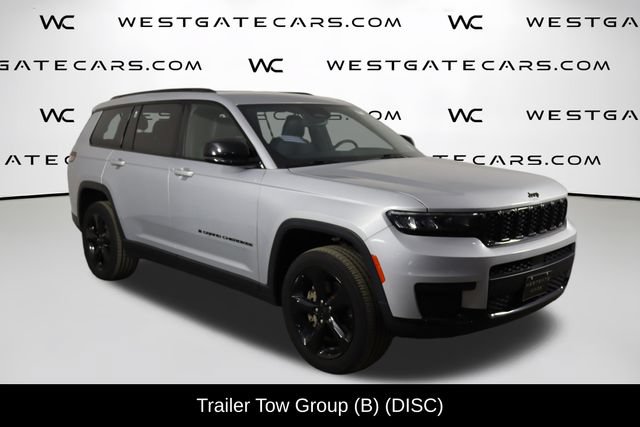 Used 2023 Jeep Grand Cherokee L Laredo AWD/4WD image 4