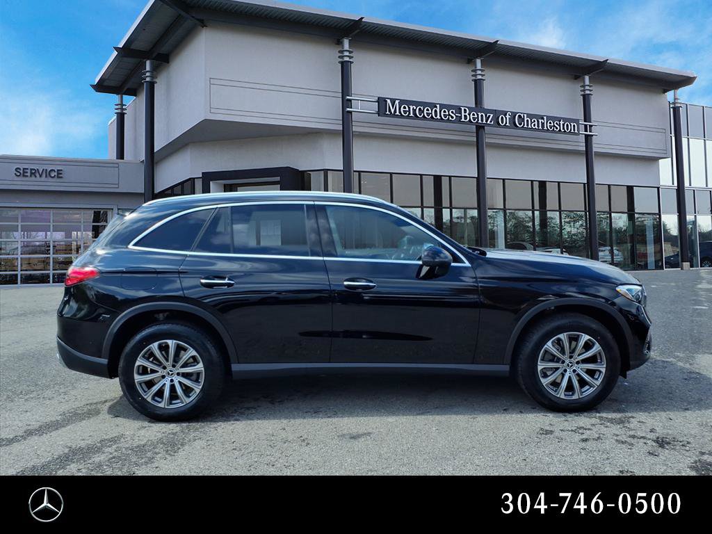 Used 2026 Mercedes-Benz GLC 300 4MATIC image 2
