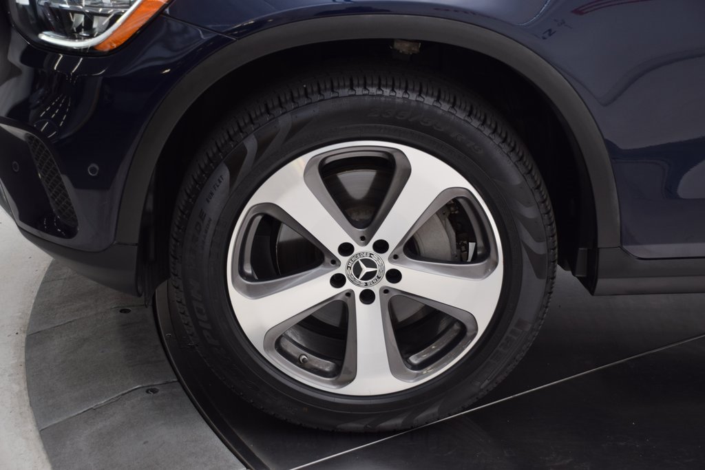 Certified 2022 Mercedes-Benz GLC 300 image 11