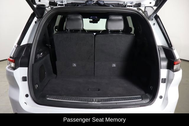 Used 2023 Jeep Grand Cherokee L Overland w/ Luxury Tech Group IV image 19