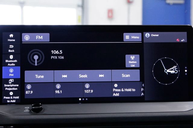 Used 2023 Honda Accord EX-L image 32