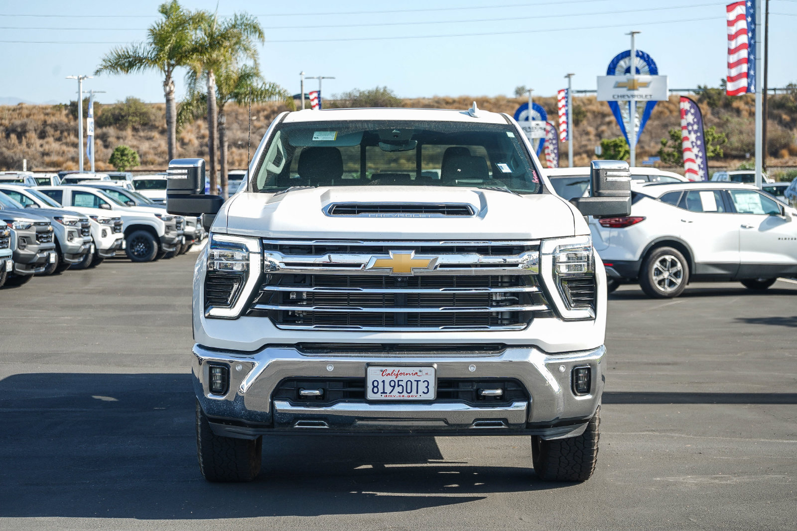 Used 2024 Chevrolet Silverado 2500 LTZ w/ LTZ Premium Package AWD/4WD image 2