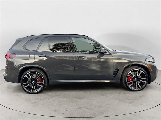 New 2026 BMW X5 M60i image 8