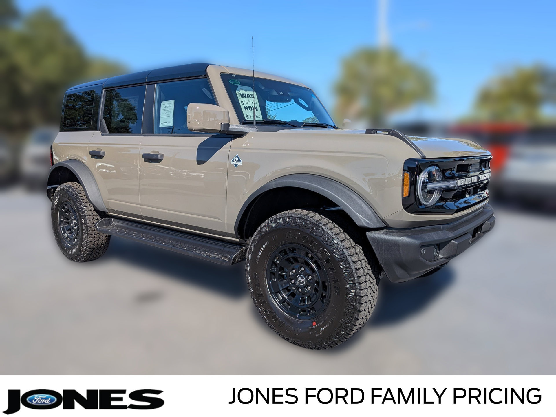 New 2026 Ford Bronco Outer Banks w/ Sasquatch Package