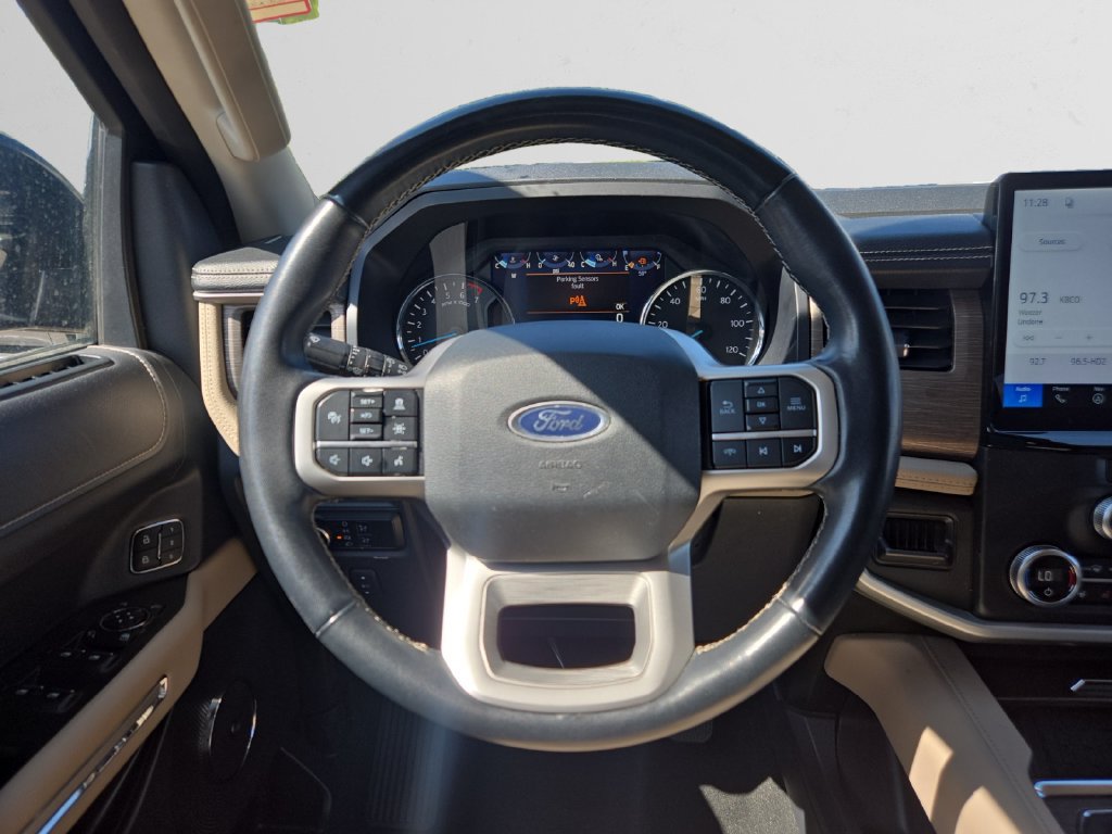 Used 2024 Ford Expedition Limited AWD/4WD image 13