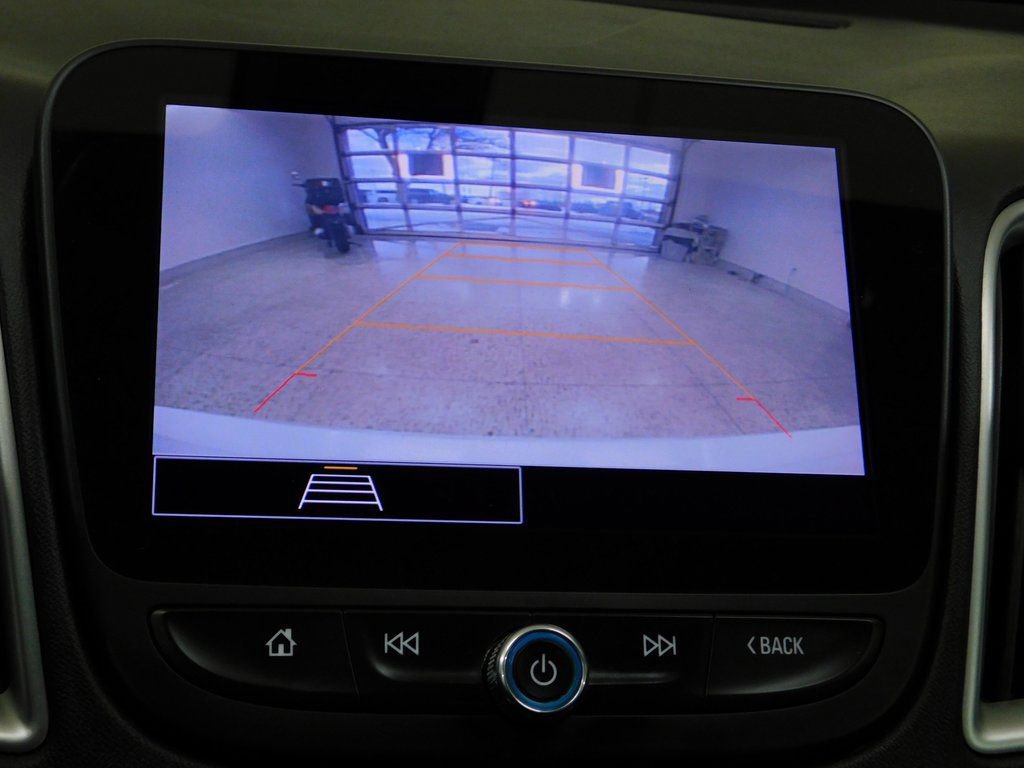 Used 2022 Chevrolet Malibu LT image 50