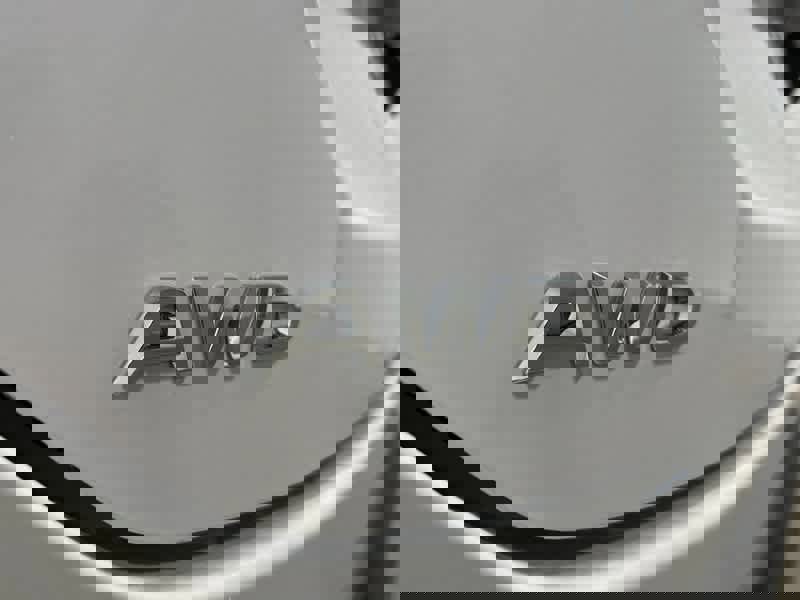 New 2025 Honda Pilot EX-L image 10