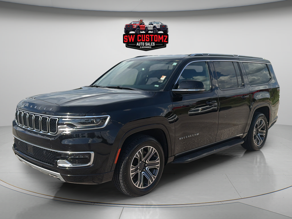 Used 2024 Jeep Wagoneer L Series II RWD image 3