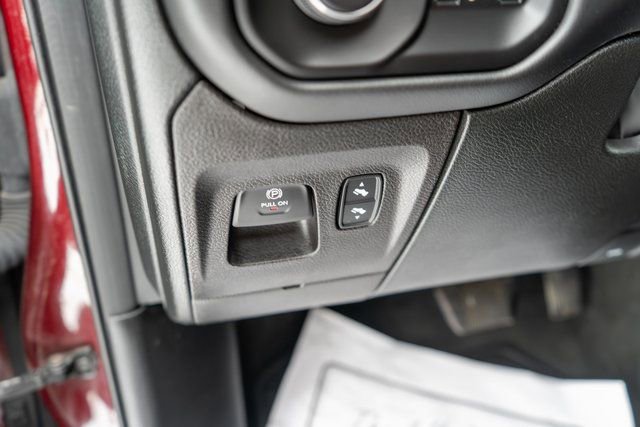 Used 2022 RAM 1500 Limited w/ Body-Colour Bumper Group image 21