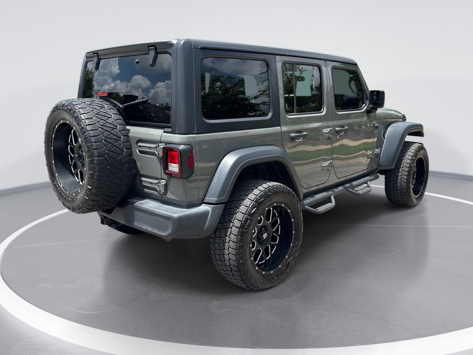 Used 2018 Jeep Wrangler Unlimited Sport AWD/4WD image 8