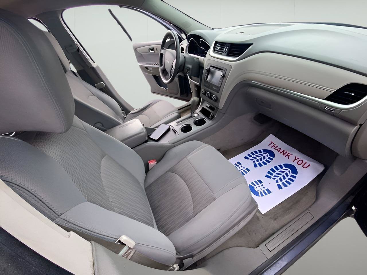 Used 2013 Chevrolet Traverse LS FWD image 35