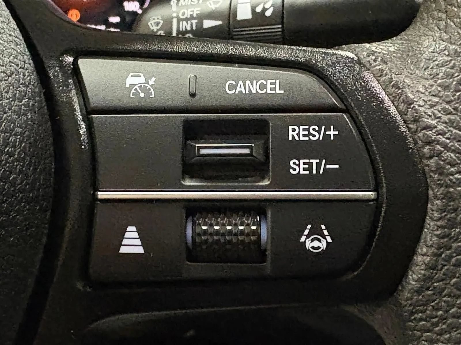 Used 2023 Honda Accord EX image 33