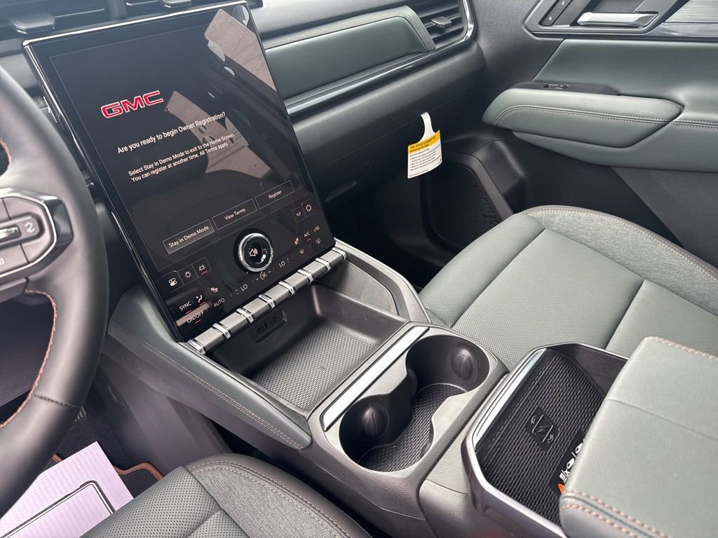 New 2026 GMC Terrain AT4 w/ Technology Package II image 22