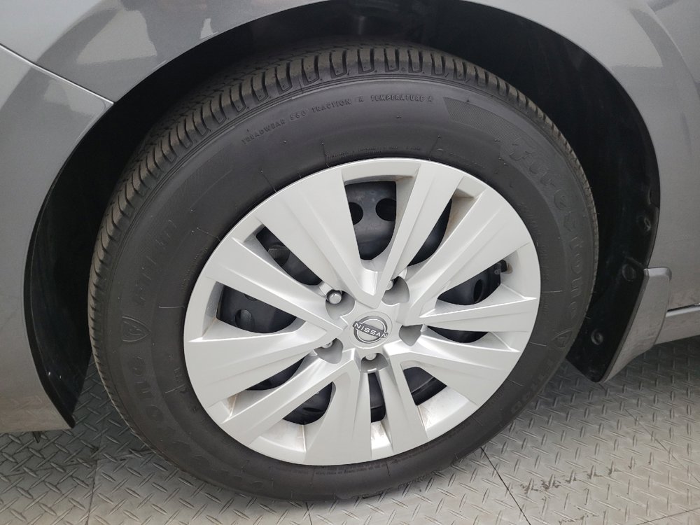 Used 2025 Nissan Sentra S FWD image 31